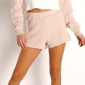 L Space
Off Duty Short Sandstone